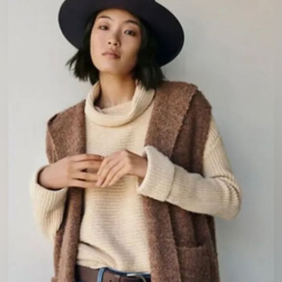 Anthropologie Pilcro Oversized Cowl Neck Chunky Super Soft Cozy Sweater Small - Picture 12 of 12